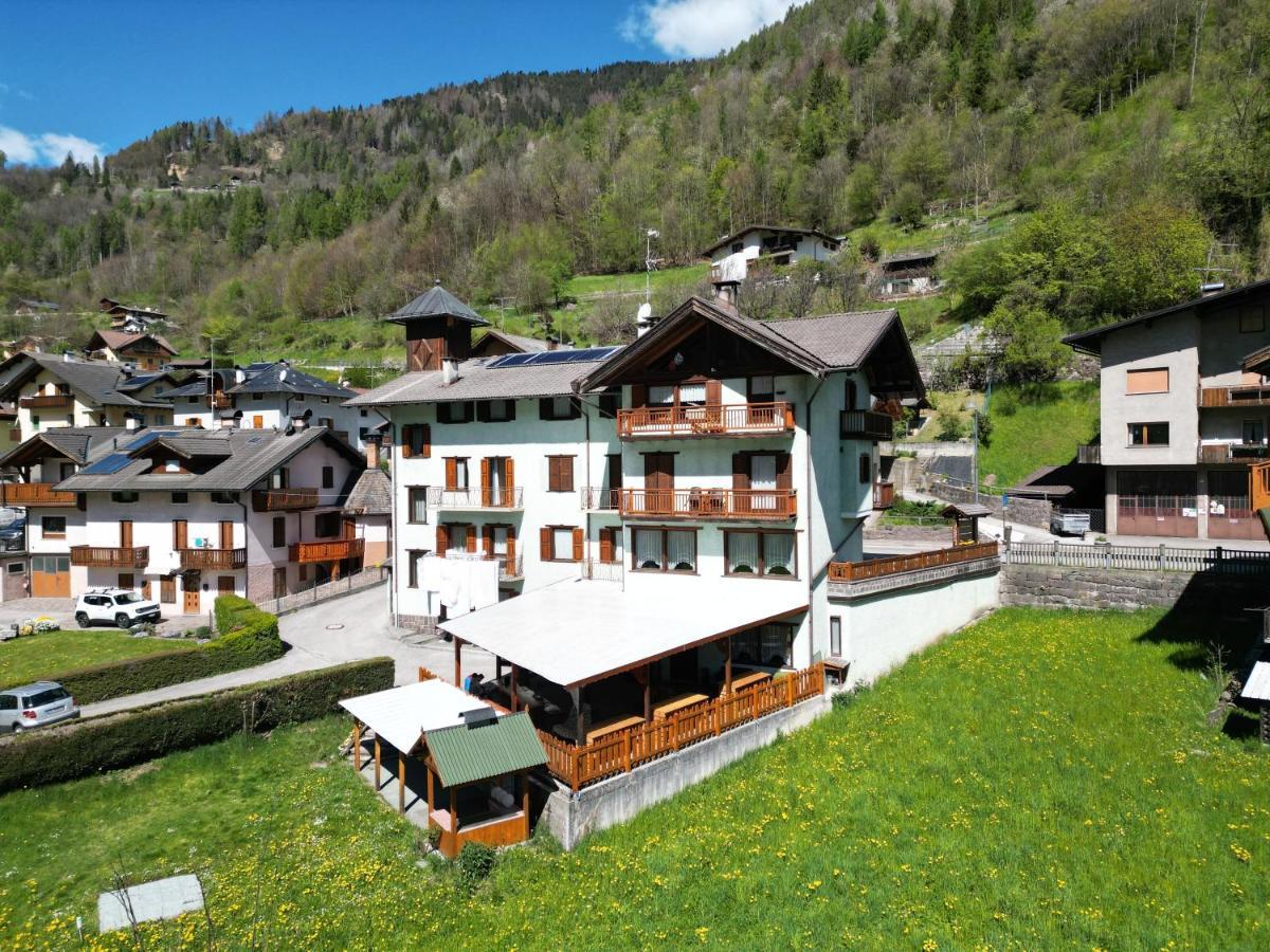 Hotel Miravalle Imer Buitenkant foto