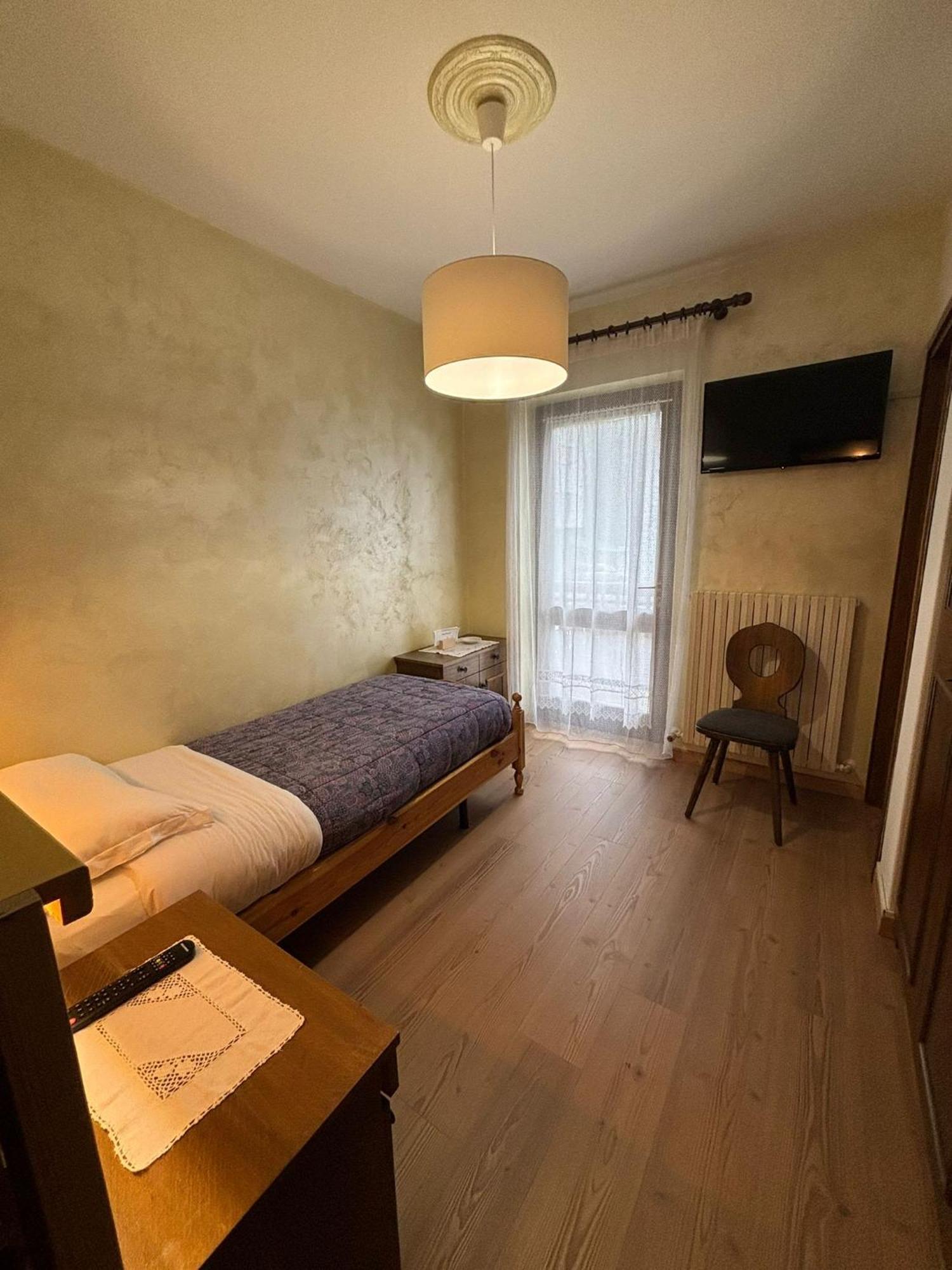 Hotel Miravalle Imer Buitenkant foto